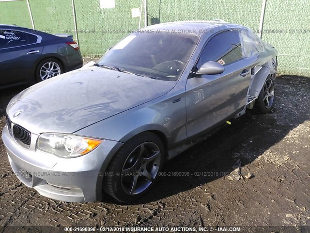 WBAUC73589VK79980 - 2009 BMW 135 I GRAY photo 2