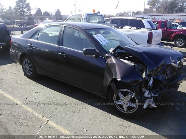 4T1BE32K02U577547 - 2002 TOYOTA CAMRY LE/XLE/SE ყავისფერი ფოტო 1