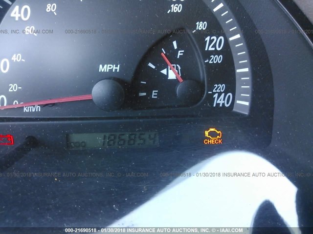 4T1BE32K02U577547 - 2002 TOYOTA CAMRY LE/XLE/SE ყავისფერი ფოტო 7