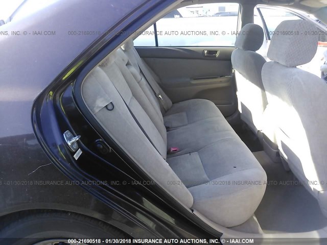 4T1BE32K02U577547 - 2002 TOYOTA CAMRY LE/XLE/SE ყავისფერი ფოტო 8