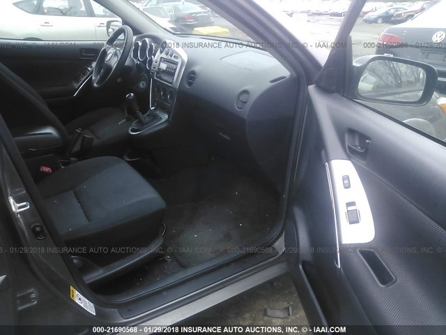 5Y2SL64804Z444984 - 2004 PONTIAC VIBE GRAY photo 5