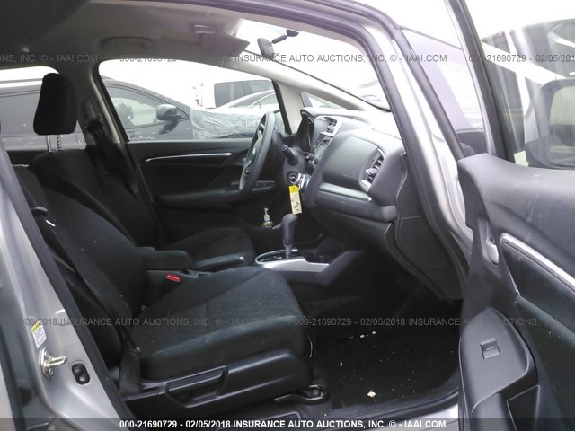 3HGGK5H57FM757779 - 2015 HONDA FIT LX Gümüş fotoğraf 5