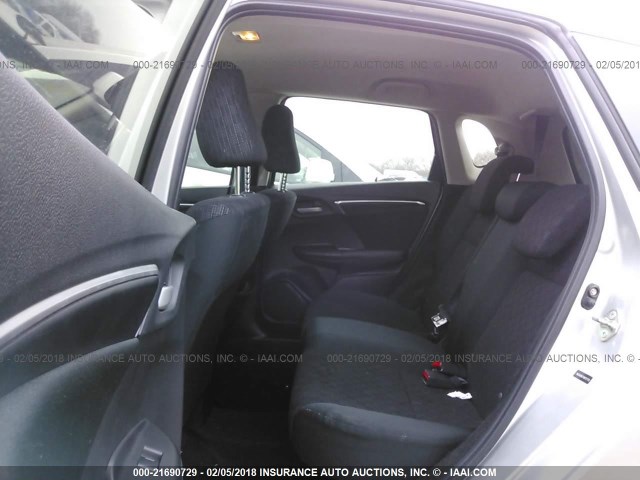 3HGGK5H57FM757779 - 2015 HONDA FIT LX SILVER photo 8