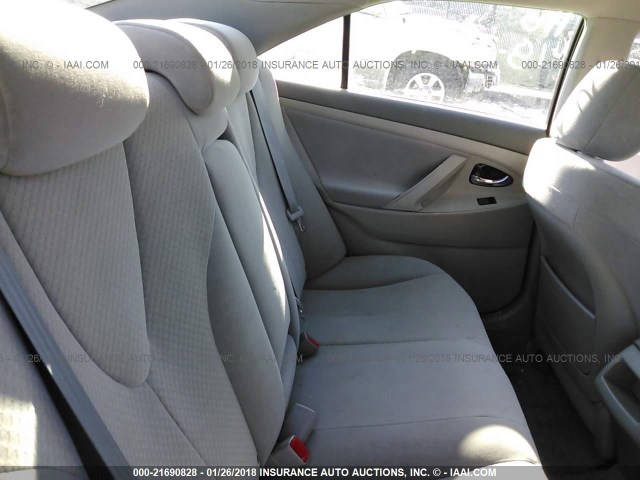 4T1BE46K68U772495 - 2008 TOYOTA CAMRY CE/LE/XLE/SE WHITE photo 8