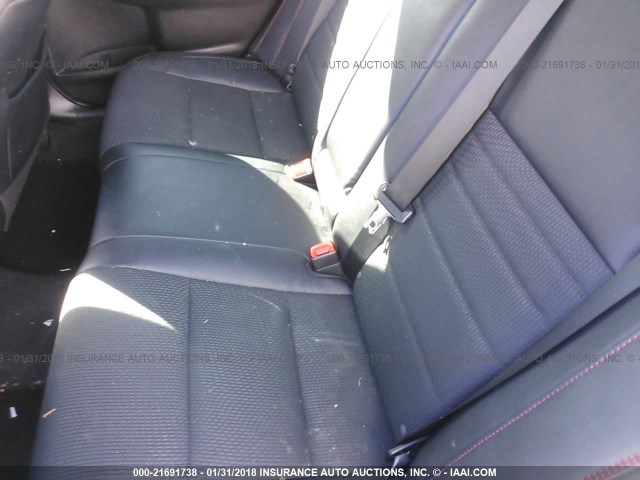 4T1BF1FK1HU349576 - 2017 TOYOTA CAMRY LE/XLE/SE/XSE შავი ფოტო 8