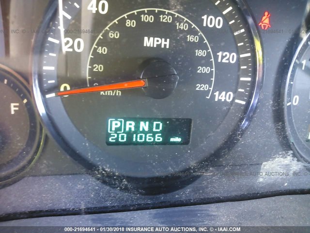 1J4GS48K45C591133 - 2005 JEEP GRAND CHEROKEE LAREDO/COLUMBIA/FREEDOM 银色 照片 7