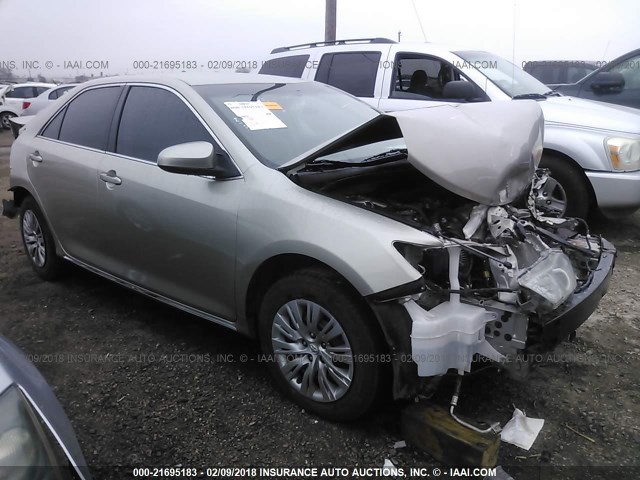 4T1BF1FK7EU410229 - 2014 TOYOTA CAMRY L/SE/LE/XLE ბეჟი ფოტო 1