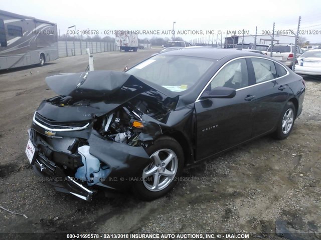 1G1ZB5ST8JF106984 - 2018 CHEVROLET MALIBU LS ნაცრისფერი ფოტო 2
