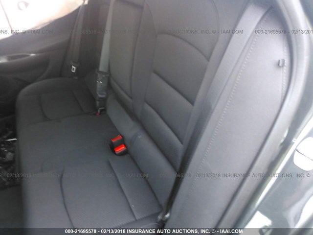 1G1ZB5ST8JF106984 - 2018 CHEVROLET MALIBU LS ნაცრისფერი ფოტო 8