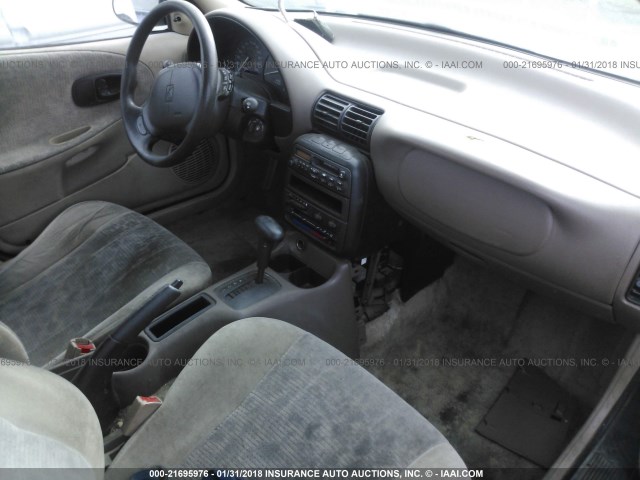 1G8ZK8275WZ100166 - 1998 SATURN SW2 BLUE photo 5