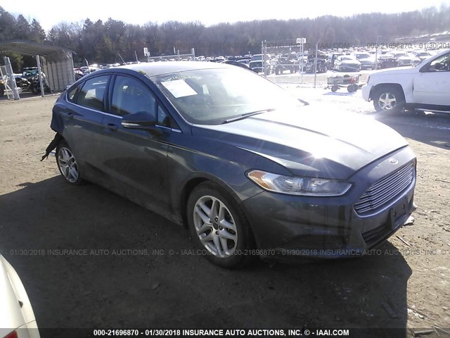 3FA6P0H73FR305496 - 2015 FORD FUSION SE GRAY photo 1