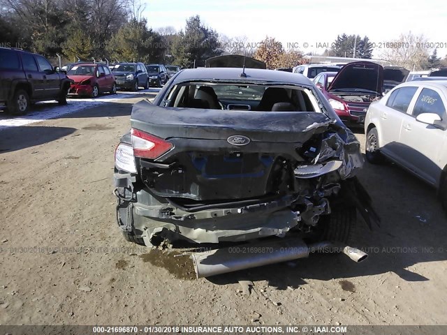 3FA6P0H73FR305496 - 2015 FORD FUSION SE GRAY photo 6