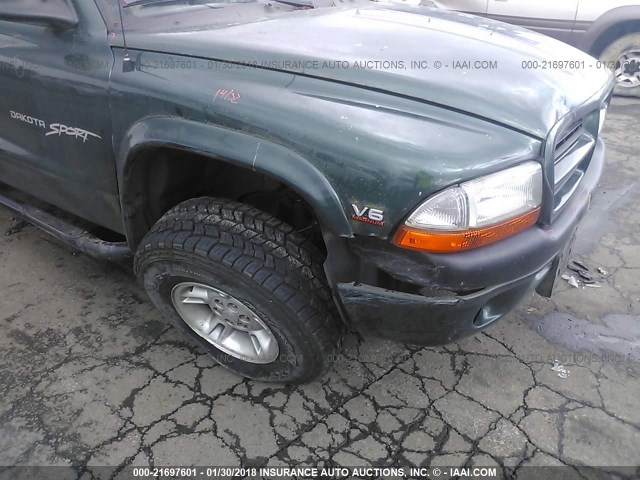 1B7GG22X3XS320055 - 1999 DODGE DAKOTA GREEN photo 6