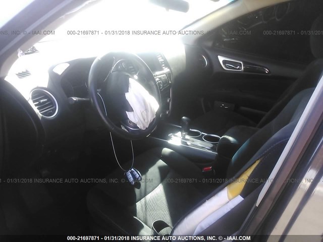 5N1AR2MN4EC700889 - 2014 NISSAN PATHFINDER S/SV/SL/PLATINUM 灰色 照片 5