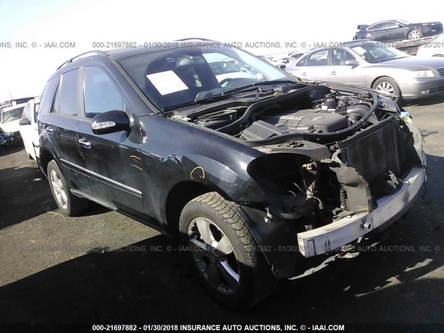 4JGBB75EX6A030721 - 2006 MERCEDES-BENZ ML 500 BLACK photo 1