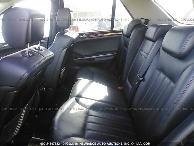 4JGBB75EX6A030721 - 2006 MERCEDES-BENZ ML 500 BLACK photo 8