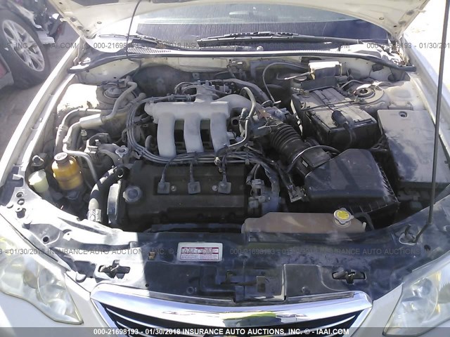 JM1TA221111705879 - 2001 MAZDA MILLENIA WHITE photo 10