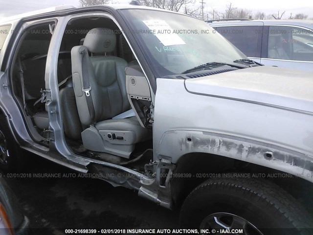 1GYEK63N84R209119 - 2004 CADILLAC ESCALADE LUXURY 金色 照片 6