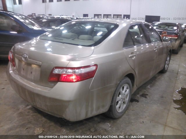 4T4BE46K79R122176 - 2009 TOYOTA CAMRY SE/LE/XLE GOLD photo 4