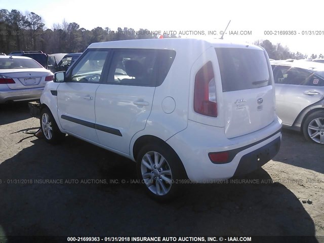 KNDJT2A69C7354881 - 2012 KIA SOUL +/!/SPORT WHITE photo 3