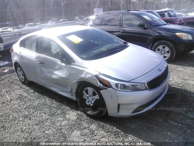 3KPFL4A72HE048493 - 2017 KIA FORTE LX/S SILVER photo 1