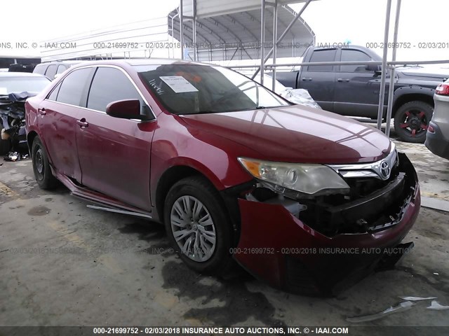 4T4BF1FK5CR207679 - 2012 TOYOTA CAMRY SE/LE/XLE RED photo 1