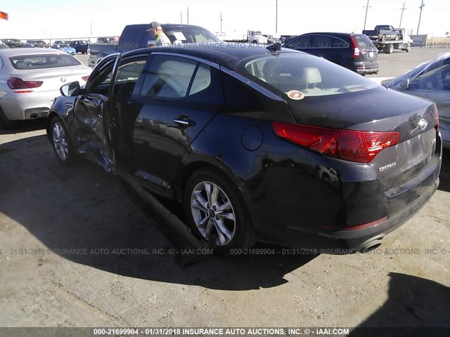 KNAGN4A76B5083066 - 2011 KIA OPTIMA EX/SX BLACK photo 3