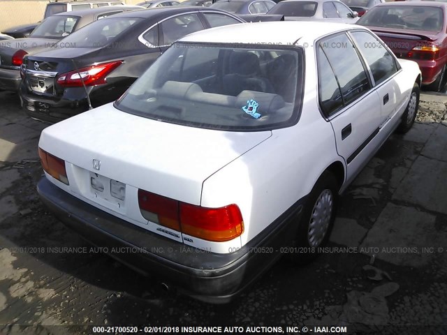 1HGCB7640PA169399 - 1993 HONDA ACCORD DX WHITE photo 4