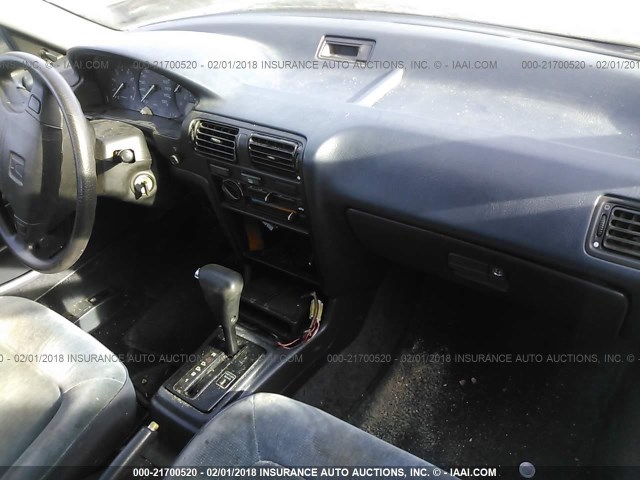 1HGCB7640PA169399 - 1993 HONDA ACCORD DX WHITE photo 5