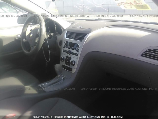1G1ZH57BX9F220429 - 2009 CHEVROLET MALIBU 1LT 银色 照片 5