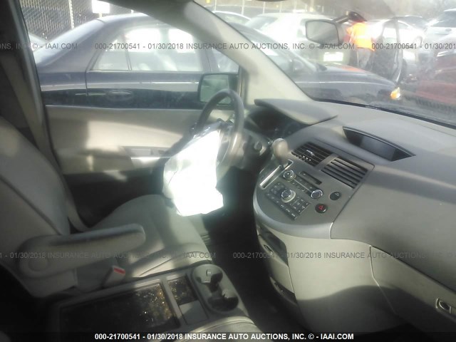 5N1BV28U58N122585 - 2008 NISSAN QUEST S/SE/SL GRAY photo 5