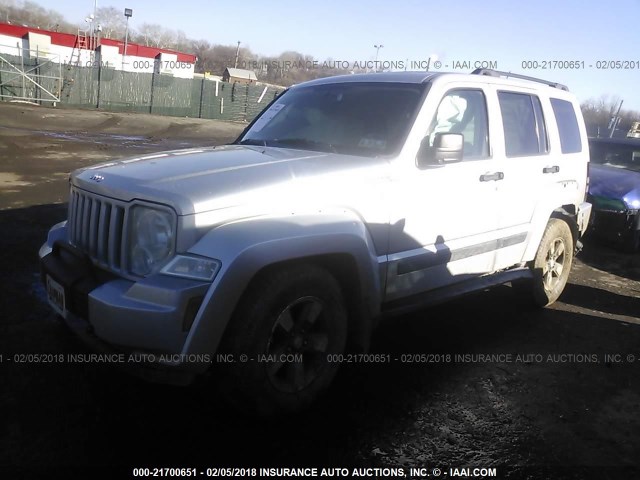 1J8GN28K68W250880 - 2008 JEEP LIBERTY SPORT SILVER photo 2