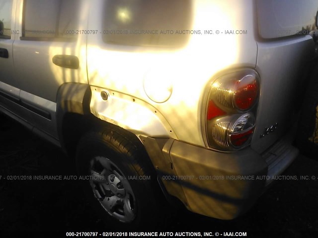 1J4GK48K26W185092 - 2006 JEEP LIBERTY SPORT 银色 照片 6