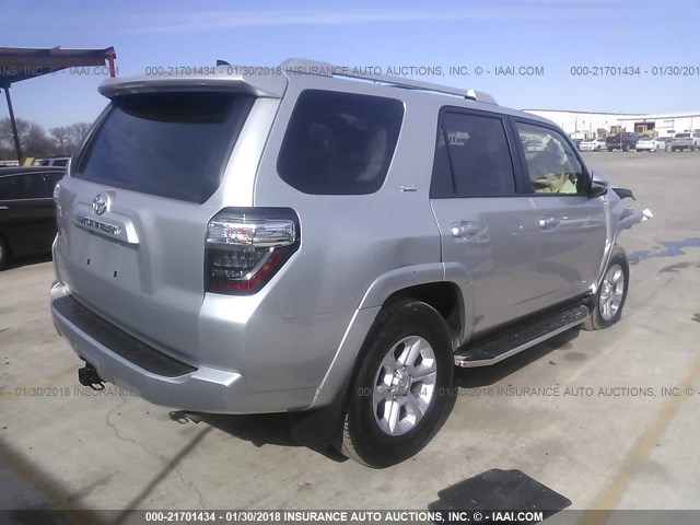 JTEBU5JR7J5492338 - 2018 TOYOTA 4RUNNER SR5 PREM/LTDL/TRAIL/TRD SILVER photo 4