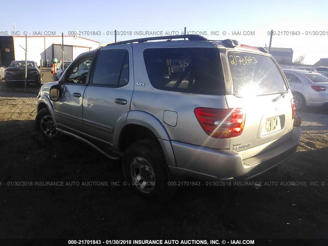 5TDZT34A04S210975 - 2004 TOYOTA SEQUOIA SR5 SILVER photo 3