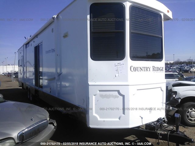 5SFEB4224BE225207 - 2011 HEARTLAND OTHER  白色 照片 1