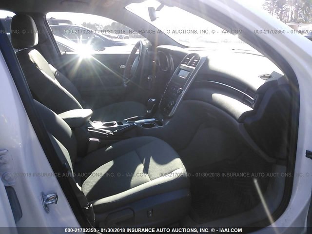 1G11B5SL7FF237795 - 2015 CHEVROLET MALIBU LS თეთრი ფოტო 5