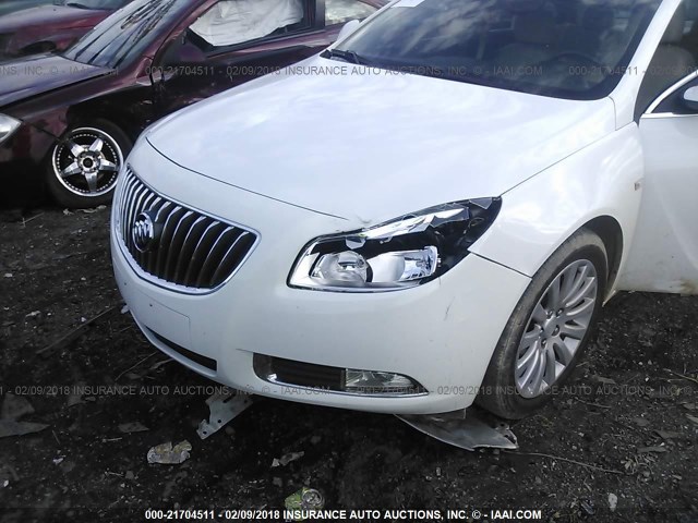 W04GP5ECXB1014151 - 2011 BUICK REGAL CXL WHITE photo 6