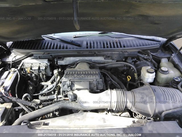 5LMFU28516LJ23848 - 2006 LINCOLN NAVIGATOR 黑色 照片 10