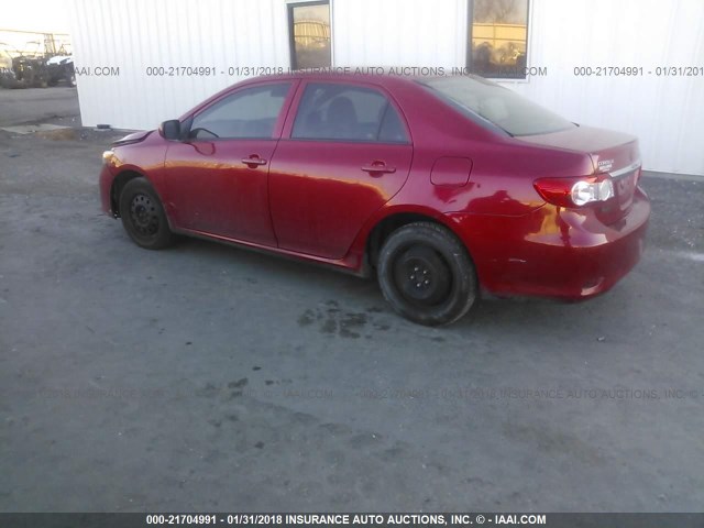 5YFBU4EE2DP177007 - 2013 TOYOTA COROLLA S/LE RED photo 3