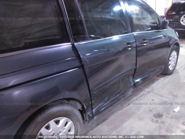 5FNRL38266B113922 - 2006 HONDA ODYSSEY LX GRAY photo 6