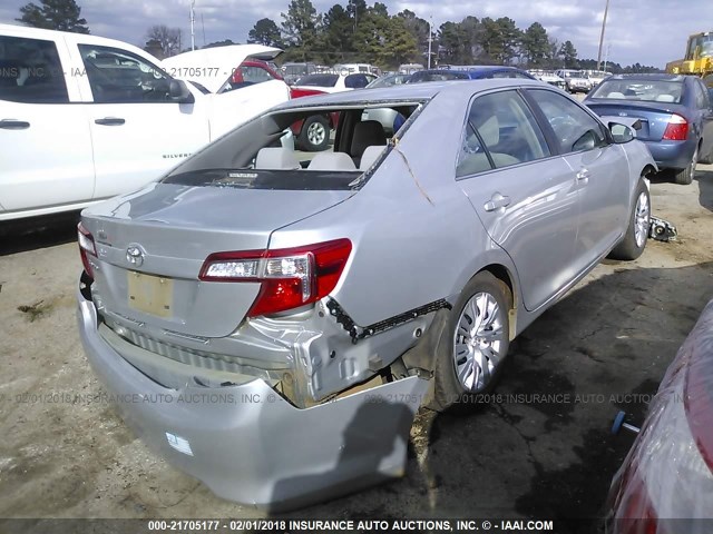 4T4BF1FK9ER404034 - 2014 TOYOTA CAMRY L/SE/LE/XLE SILVER photo 4