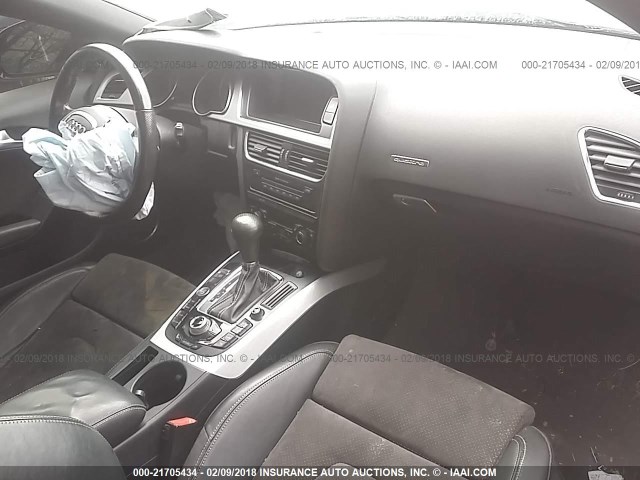 WAUDK78T49A032294 - 2009 AUDI A5 QUATTRO BLACK photo 5