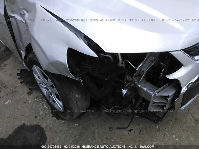 1G1JB5SH9H4132041 - 2017 CHEVROLET SONIC LS SILVER photo 6