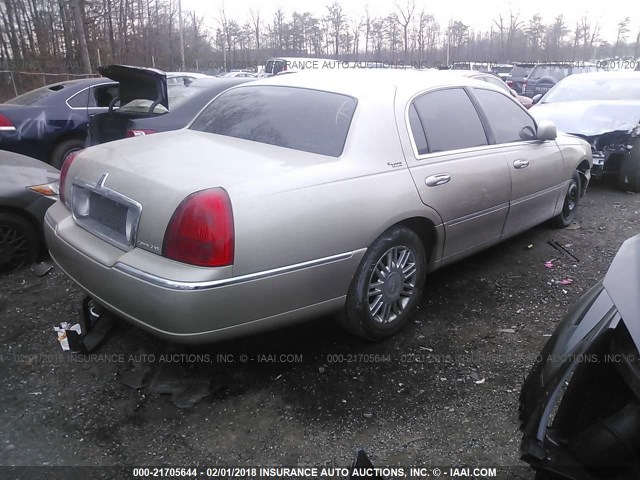 1LNHM82W06Y650346 - 2006 LINCOLN TOWN CAR SIGNATURE LIMITED GOLD photo 4