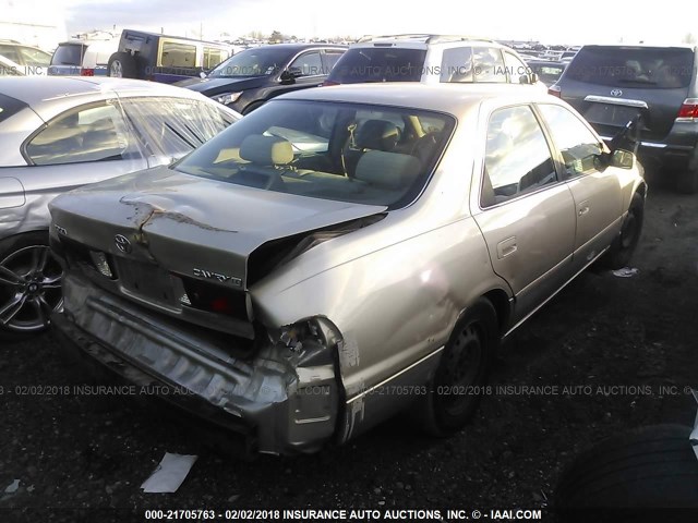 JT2BG22K5Y0478773 - 2000 TOYOTA CAMRY CE/LE/XLE GOLD photo 4