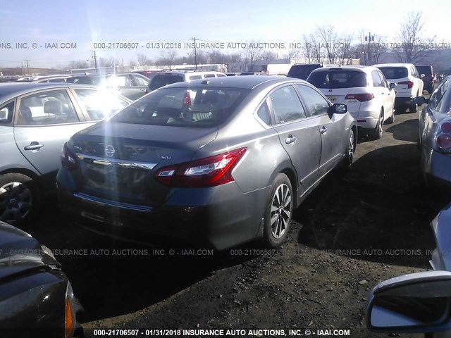 1N4AL3AP6HC162787 - 2017 NISSAN ALTIMA 2.5/S/SV/SL/SR GRAY photo 4