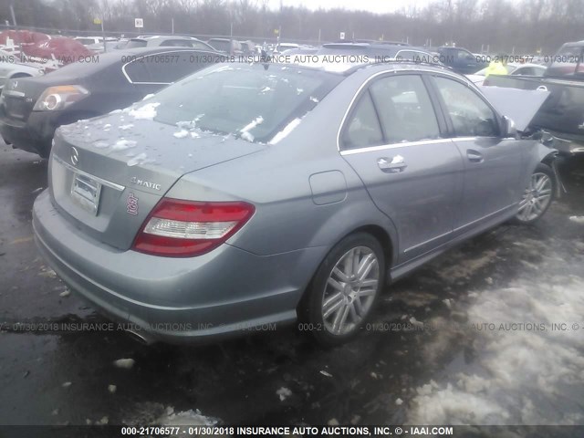 WDDGF81X38F113477 - 2008 MERCEDES-BENZ C 300 4MATIC GRAY photo 4