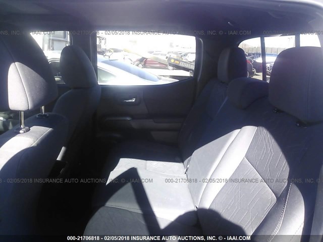 3TMAZ5CN4HM044817 - 2017 TOYOTA TACOMA DBL CAB/SR5/TRD SPORT/OR GRAY photo 8