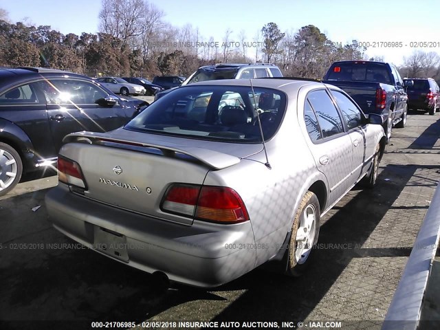 JN1CA21D5XT207440 - 1999 NISSAN MAXIMA GLE/GXE/SE Pewter photo 4